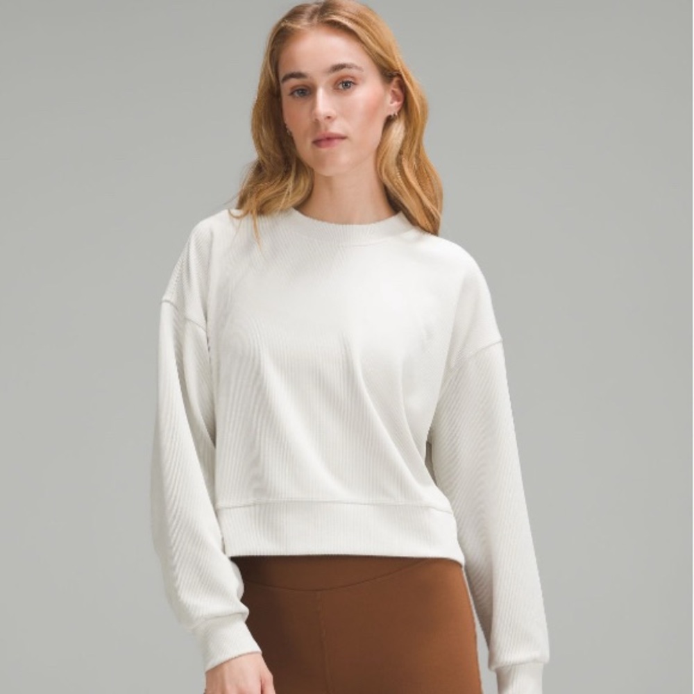 Lululemon Athletica “BONE” Perfectly Oversized Crop Crew
